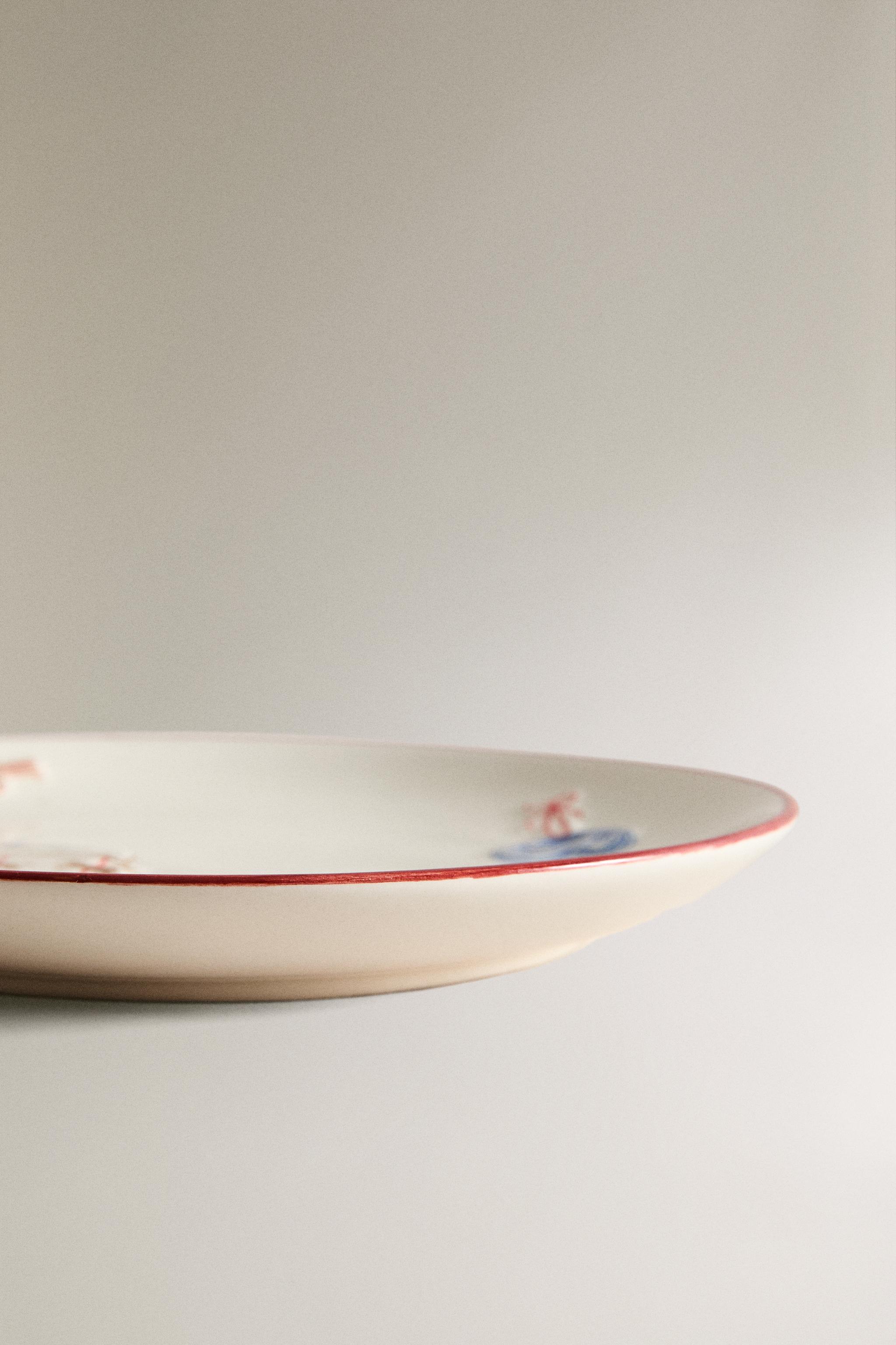 CHILDREN'S STONEWARE CHRISTMAS PLATE